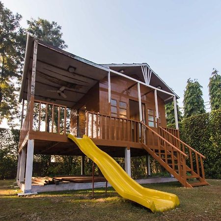 Stayvista At The Banyan Abode With Pool Table, Pet Friendly & Outdoor Pool Manesar Ngoại thất bức ảnh