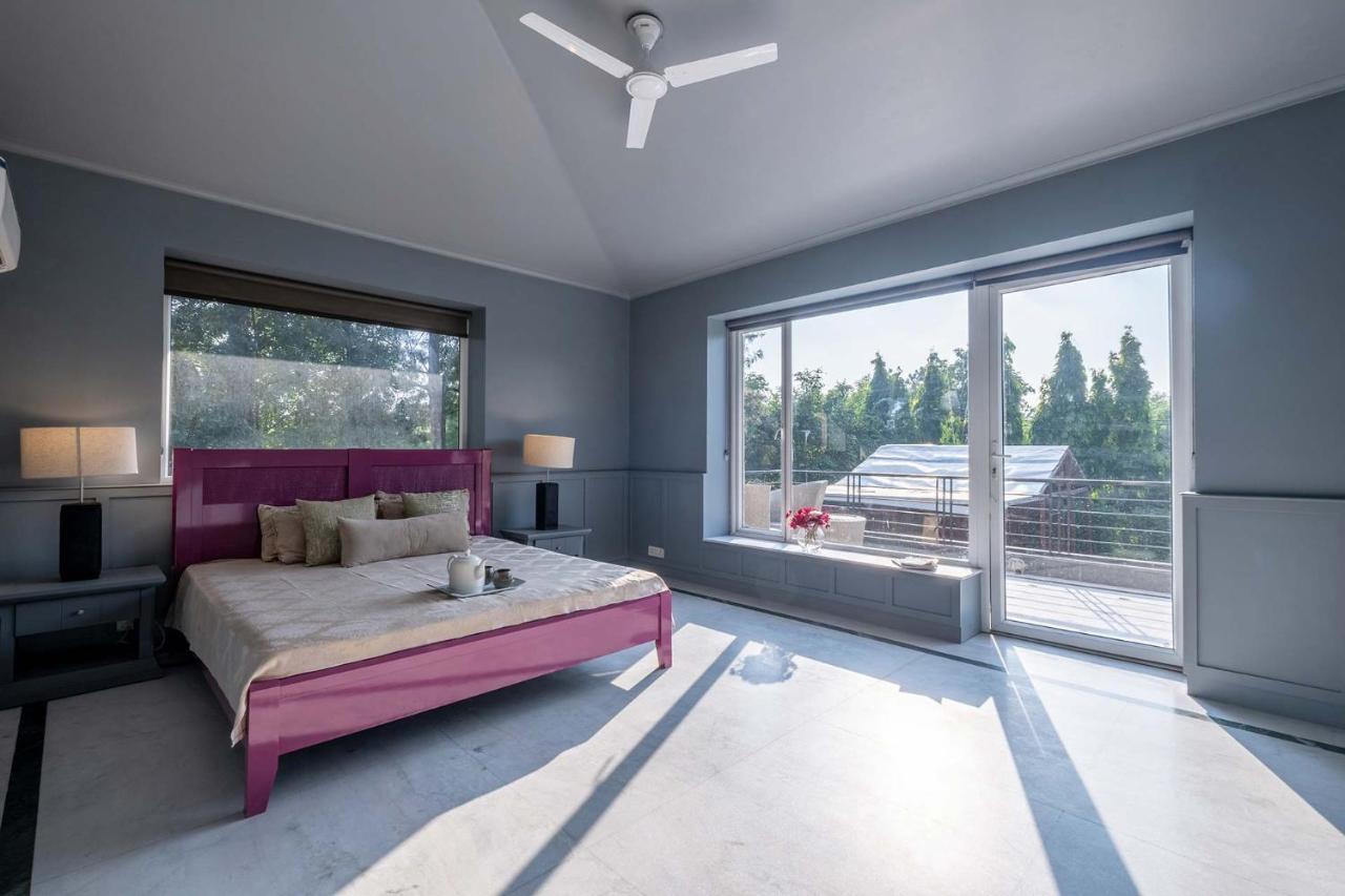 Stayvista At The Banyan Abode With Pool Table, Pet Friendly & Outdoor Pool Manesar Ngoại thất bức ảnh
